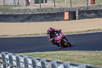 brands-hatch-photographs;brands-no-limits-trackday;cadwell-trackday-photographs;enduro-digital-images;event-digital-images;eventdigitalimages;no-limits-trackdays;peter-wileman-photography;racing-digital-images;trackday-digital-images;trackday-photos
